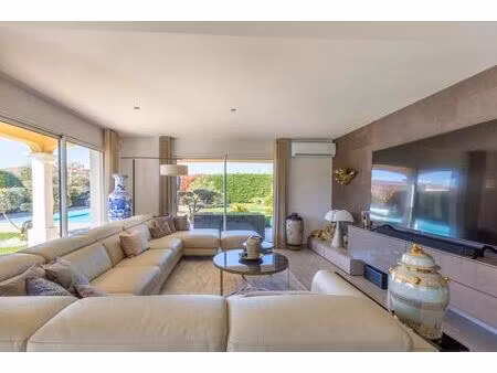 maison familiale de 176m² – matériaux de qualité  aucun travaux  cadre très paisible