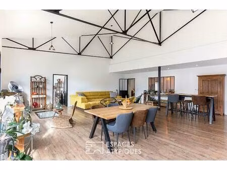 loft contemporain avec jardin au bord du rhône