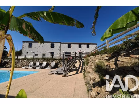 vente gîte 13 pièces 251 m² à le poiré-sur-vie (85170)  449 000 €