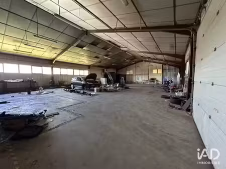 location local d’activités 360 m²