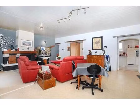 maison de 7 pièces de 148 83 m² située à amanlis