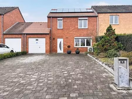 charmante maison 3ch avec jardin et garage