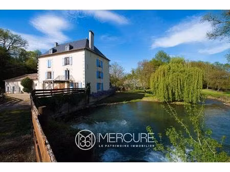 moulin avec gîtes et chambres d’hôtes