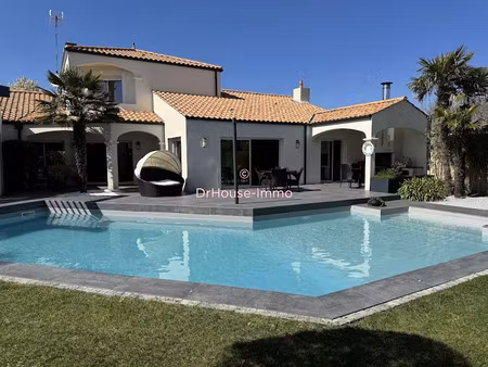 vente maison 6 pièces 183 m² à chateau-d'olonne (85180)  999 000 €