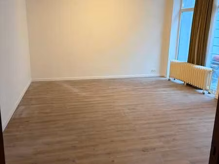 appartement 1 chambre rénové – 70 m² – epc b