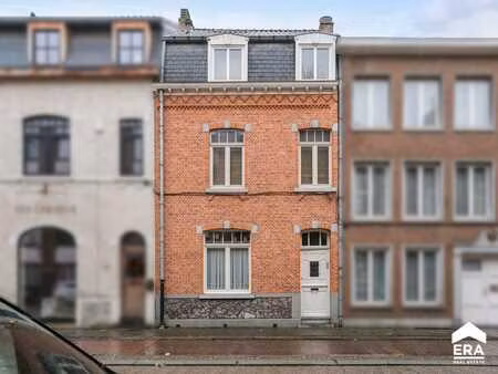 maison avec 2 appartements licenciés à hasselt