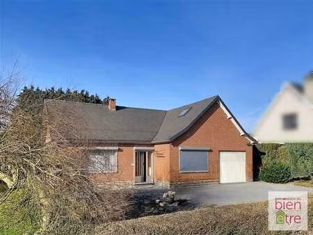 maison de plain-pied orientée ouest arrière