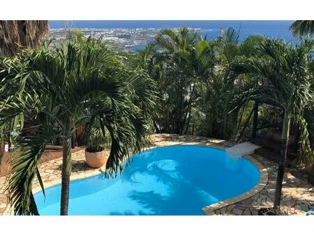 maison la possession m² t-6 à vendre  699 000 €