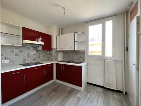vente appartement 3 pièces 60 m² à montelimar (26200)  100 000 €