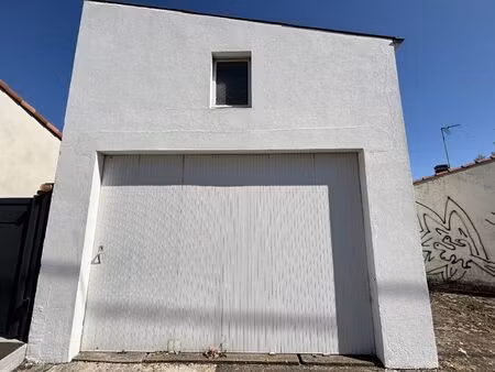 vente garage 27 m² les sables-d’olonne (85100)
