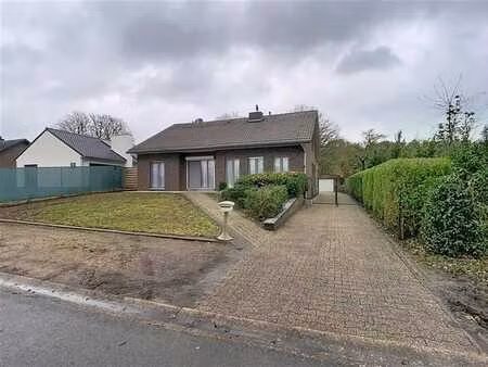 maison spacieuse de 3 chambres à coucher à central paa