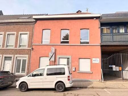 magnifique maison 3 ch et bureau / dressing !!