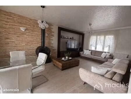 maison 7 pièces 153 m²