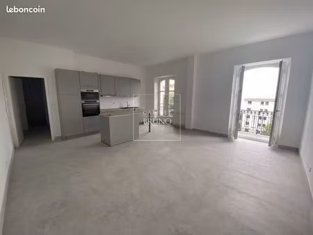 appartement 3 pièces 69 m²