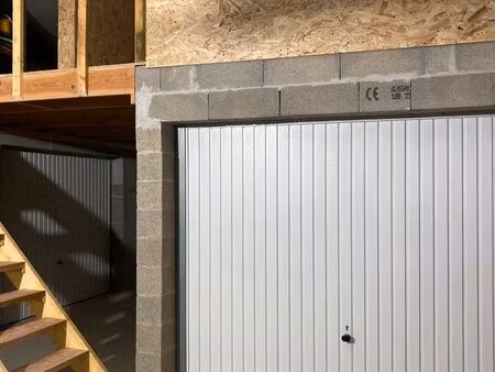 box de stockage et garde meuble