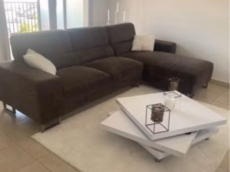 appartement 43m2 avec terrasse 10m2 + parking