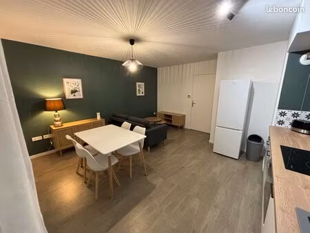 loue appartement meublé t2 46 m2 avec terrasse