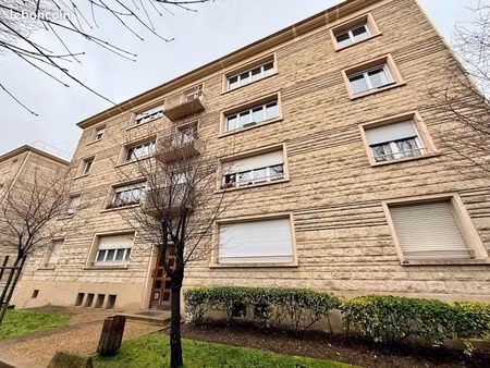 appartement 4 pièces 75 m²