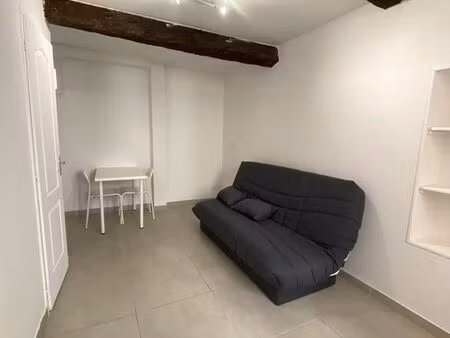 studio meublé centre ville carpentras