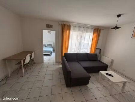 appartement meublé – 37 m² – 2ᵉ étage – résidence