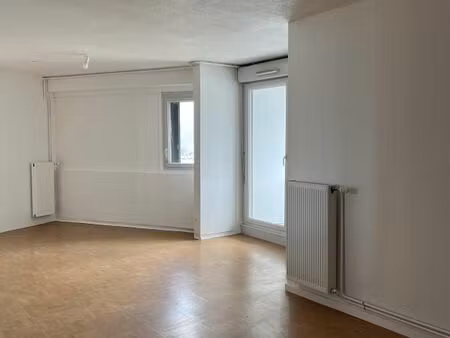 appartement 4 pièces 100 m²