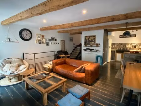 appartement duplex 100 m² – centre village oraison – 2 chambres