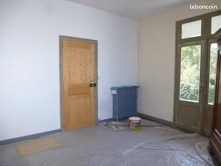 location maison 3 chambres à partir du 1eravril 226