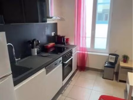 exclu t2 meublé secteur gare / 1 mai