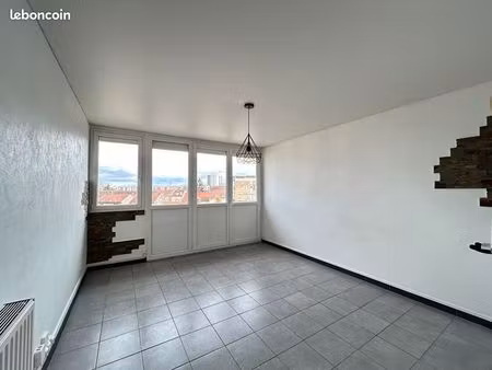 appartement 3 pièces 54 m²