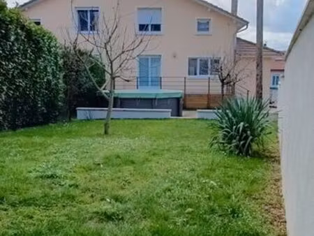 maison 106m2 (terrasse jardin piscine)