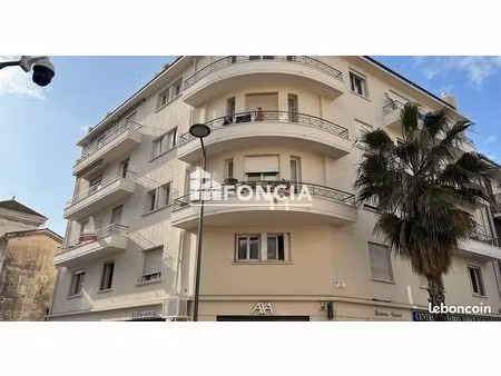 cannes centre dans résidence sécurisée cave s/sol