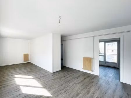 appartement 4 pièces 67 m²