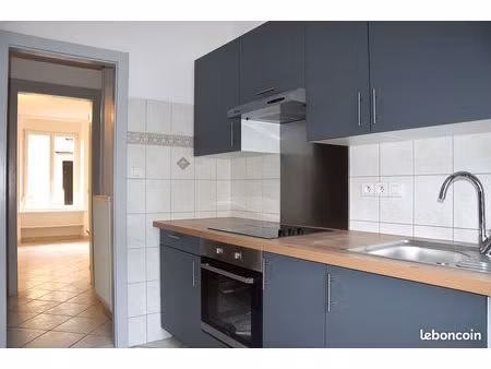 duplex lumineux  t2  50 m2