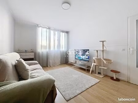 appartement 4 pièces 55 m²