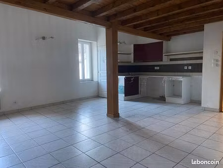 appartement 1 pièce 41 m²