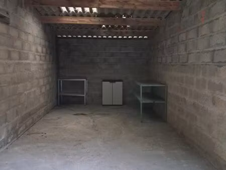 garage à louer