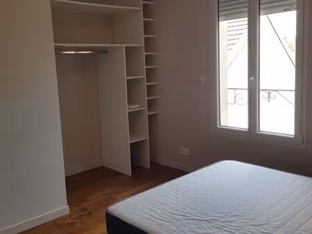 maison avec espace extérieur