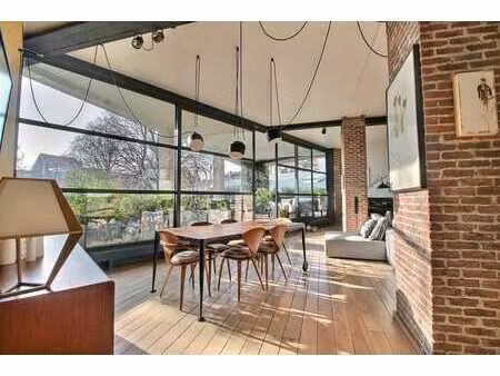 splendide loft de caractère  4 chambres et terrasse de 30 m²