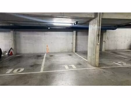 marcel thiry /wsl - parking -1 couvert securise