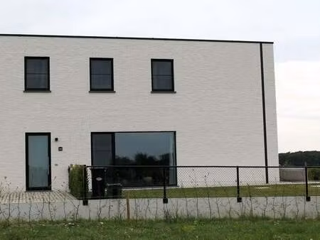 maison à louer à poperinge € 950 (lliym) | zimmo