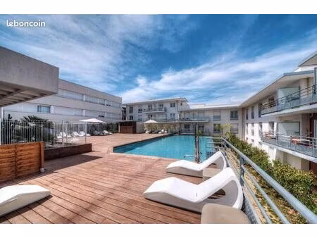 studio 1 pièce 20 m²