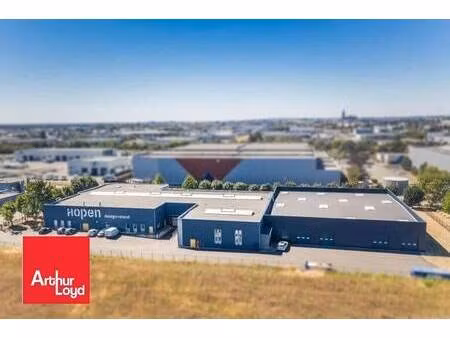 local d'activités à louer