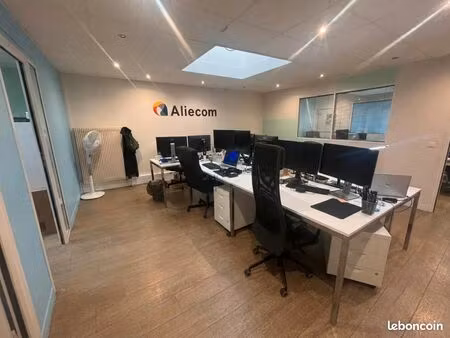 local commercial 186m2