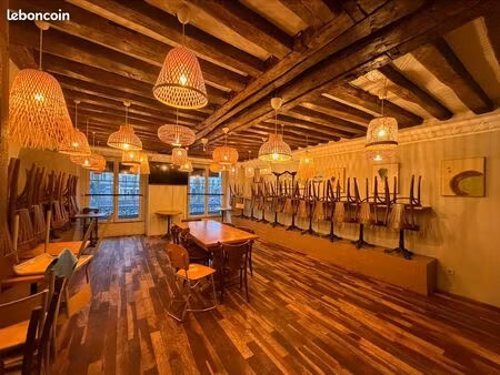 murs commerciaux  restaurant 158 m² paris