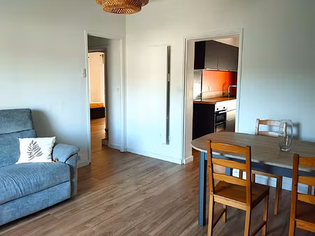 appartement rénové 1er étage