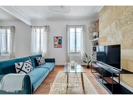 le charmant de croix blanche