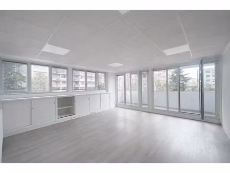 location bureaux paris 75012