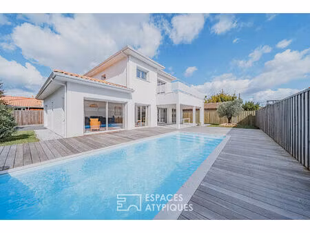 villa contemporaine en hyper centre de la teste