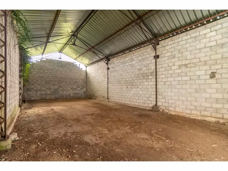 bâtiment agricole 285 m2