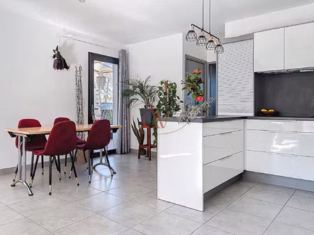 deux villas indépendantes sur 515 m2 idéal famille ou inv